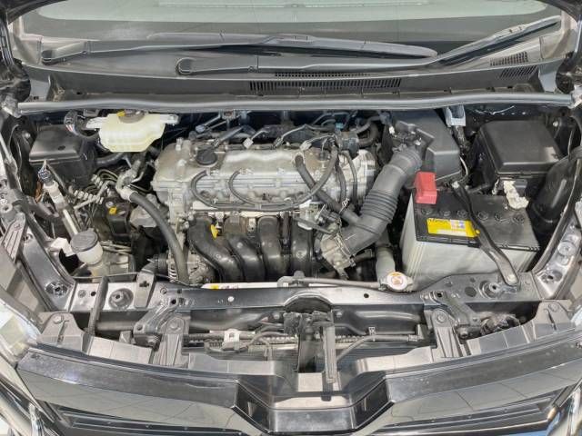 Toyota VOXY 2019-08 191307-18