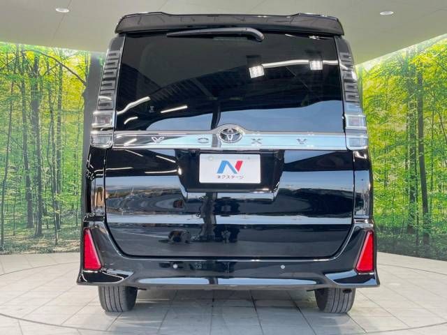 Toyota VOXY 2019-08 191307-16