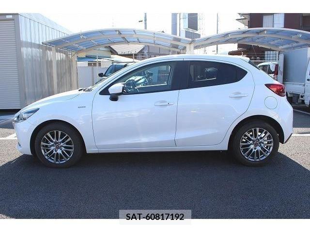 Mazda MAZDA2 2020-09 213787-8