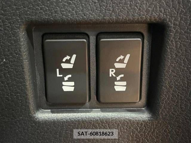 Lexus NX 2019-07 354266-7