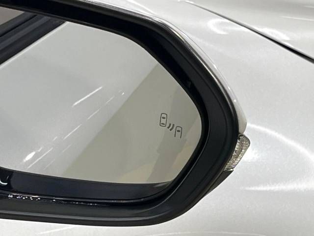 Toyota COROLLA SPORT 2019-07 196417-5