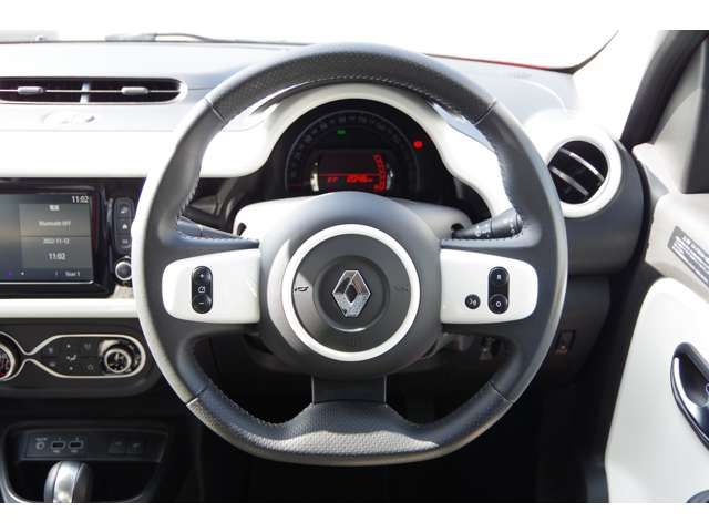 Renault TWINGO 2019-11 3611-9