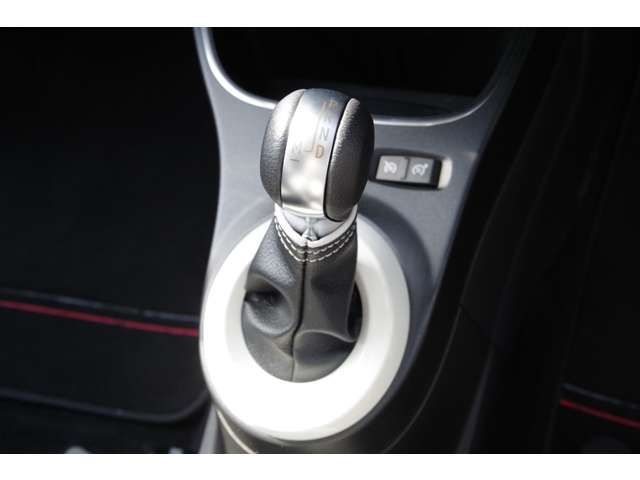 Renault TWINGO 2019-11 3611-14