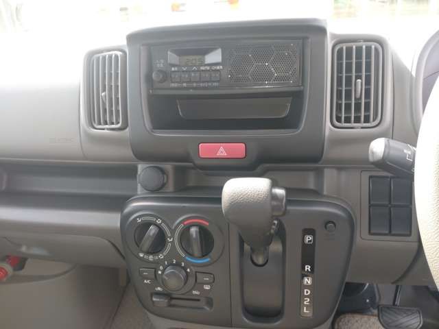 Mitsubishi MINICAB VAN 2022-12 1411-14