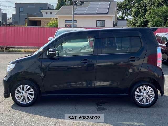 Suzuki WAGON R 2014-08 311831-2