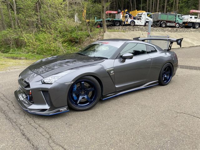 Nissan GT-R 2008-04 2282-0