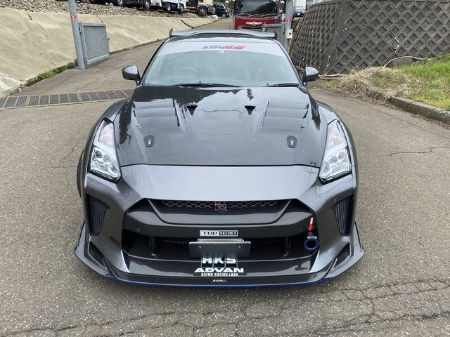 Nissan GT-R 2008-04 2282-2