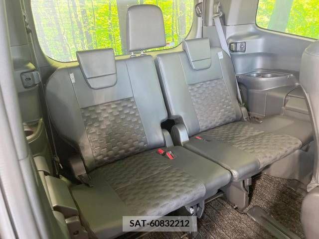 Toyota VOXY 2022-09 394954-10