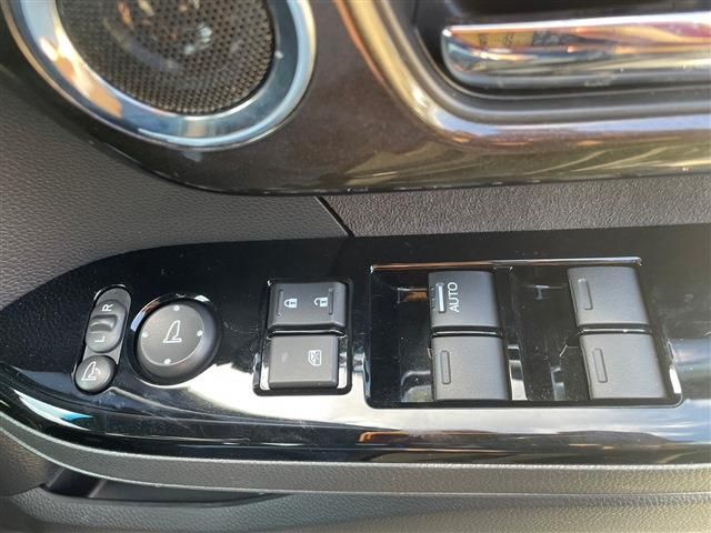 Honda N BOX CUSTOM 2020-03 4387-20