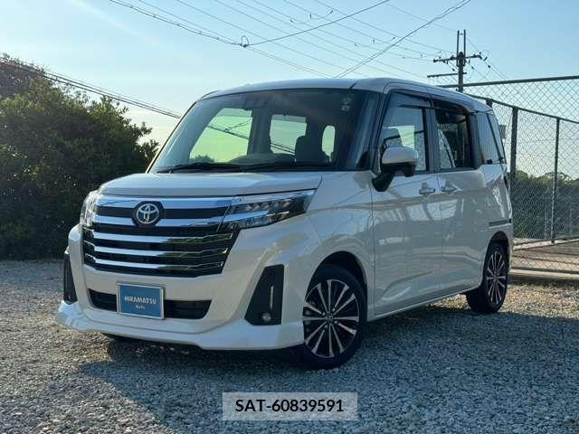 Toyota ROOMY 2022-06 384303-0