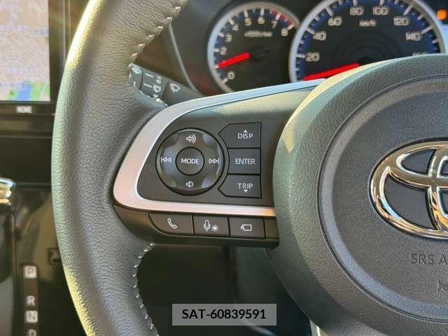 Toyota ROOMY 2022-06 384303-18