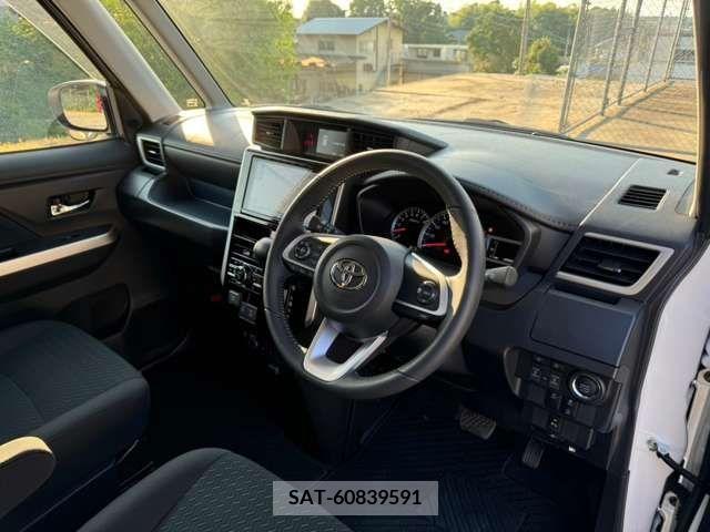 Toyota ROOMY 2022-06 384303-16