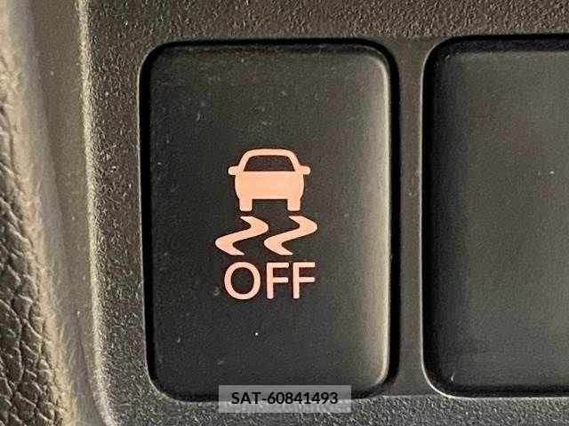 Mitsubishi EK SPACE 2014-04 221566-6