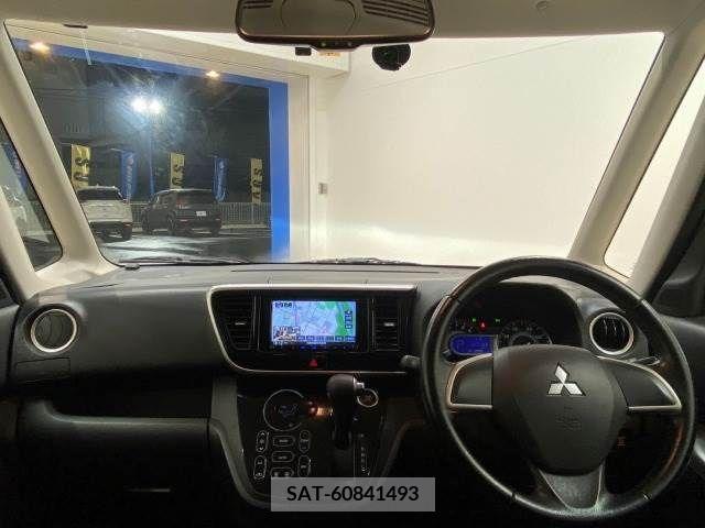Mitsubishi EK SPACE 2014-04 221566-1