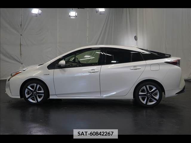 Toyota PRIUS 2018-03 366665-14