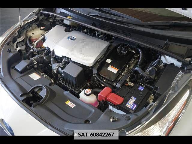 Toyota PRIUS 2018-03 366665-19