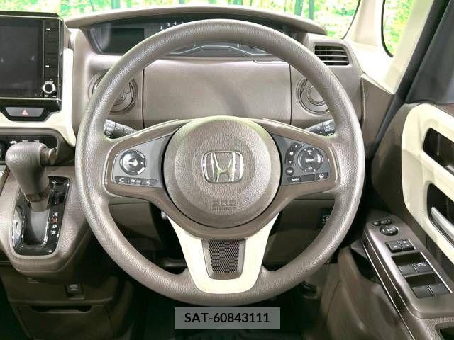 Honda N BOX 2021-04 278707-11