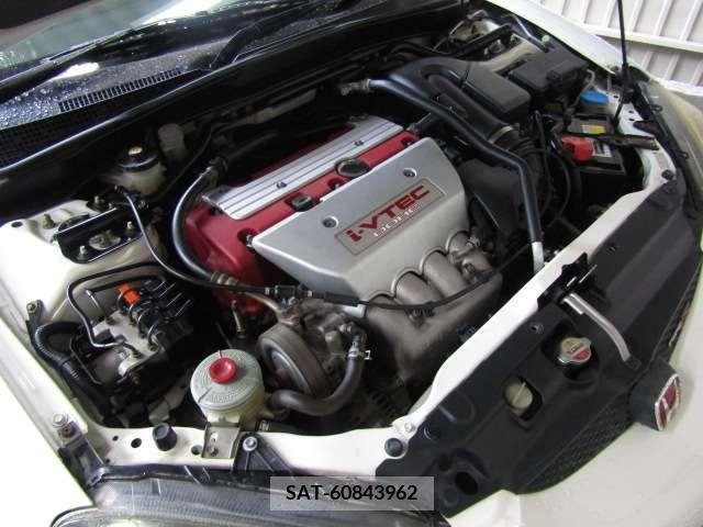 Honda INTEGRA 2004-09 211095-19