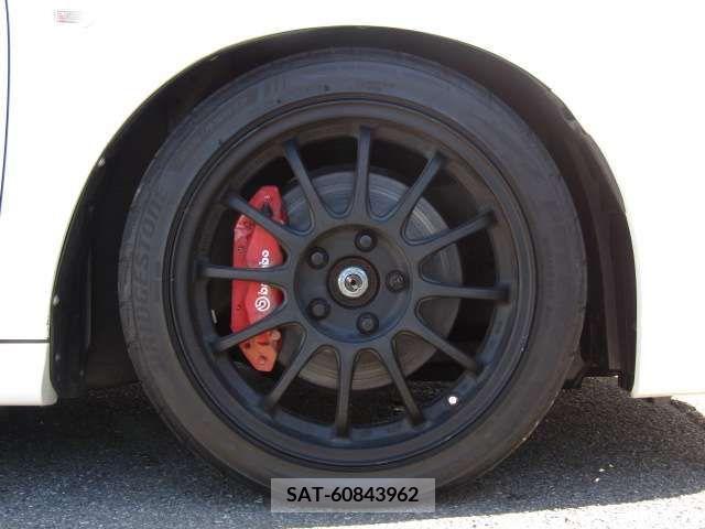 Honda INTEGRA 2004-09 211095-8
