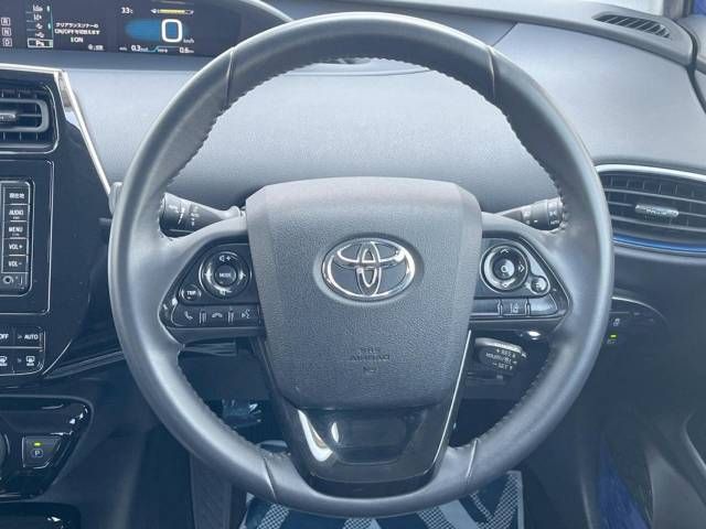 Toyota PRIUS 2018-04 5159-11