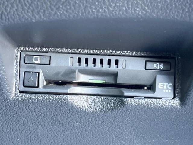Toyota PRIUS 2018-04 5159-6