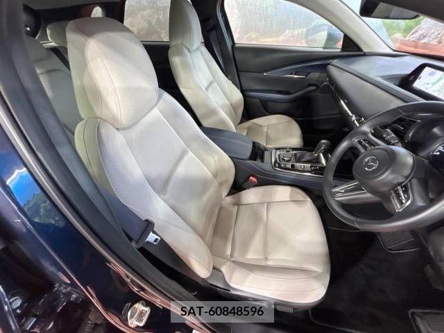 Mazda CX-30 2022-01 302119-8