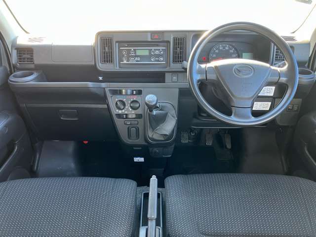 Daihatsu HIJET VAN 2018-11 185788-8