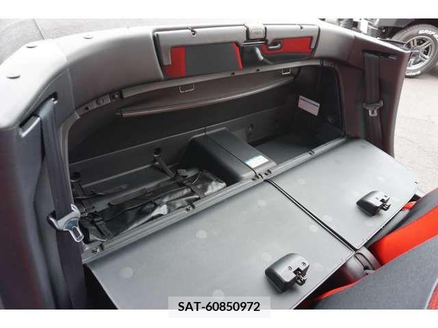 Toyota MR-S 2003-06 323071-19