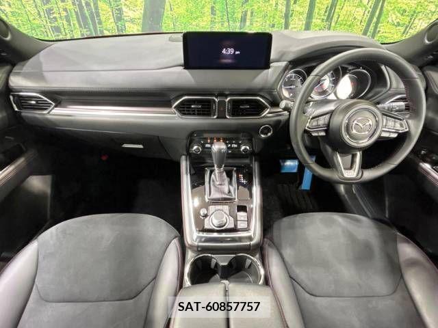 Mazda CX-8 2022-01 381261-1