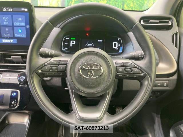 Toyota AQUA 2021-09 246129-11
