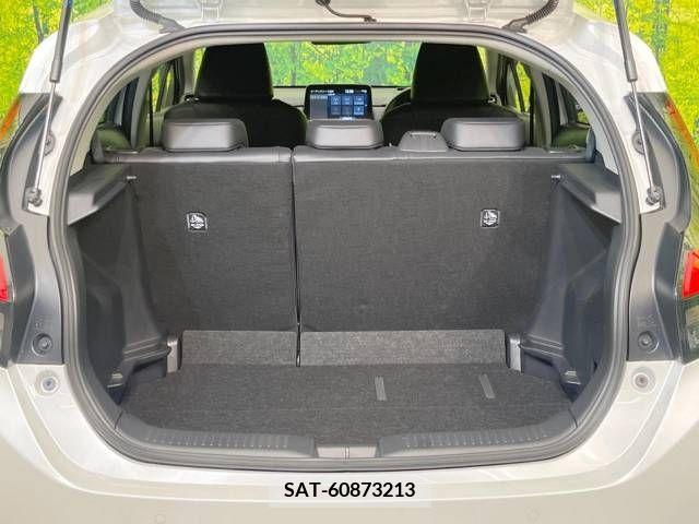Toyota AQUA 2021-09 246129-10