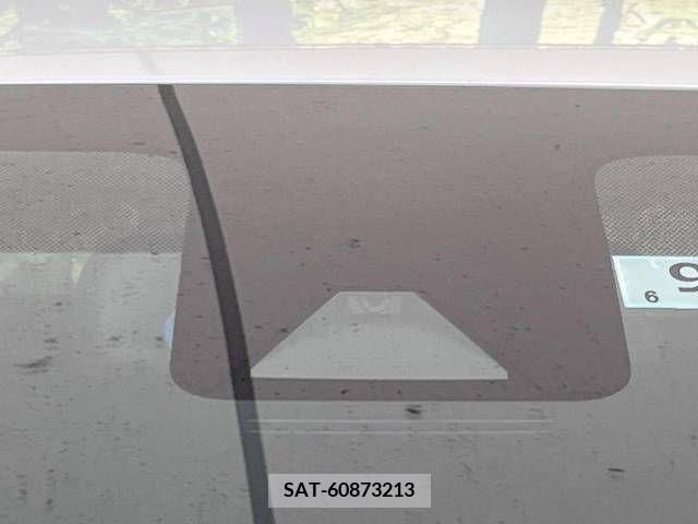 Toyota AQUA 2021-09 246129-2