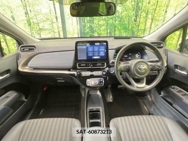 Toyota AQUA 2021-09 246129-1