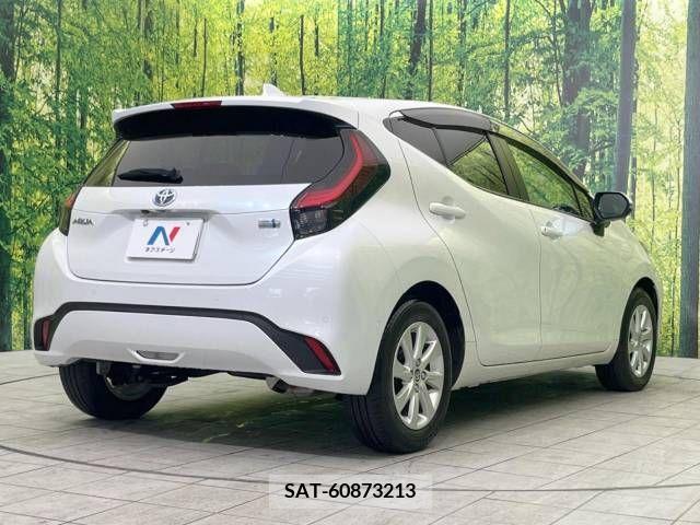 Toyota AQUA 2021-09 246129-17