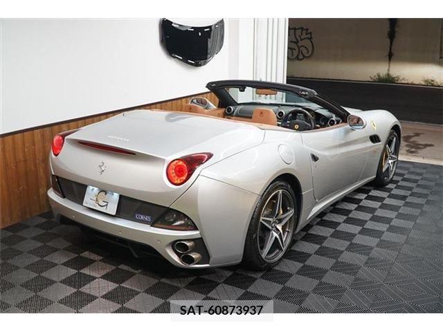 Ferrari California 2011-11 211479-17