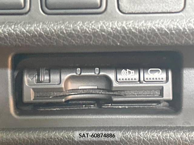 Nissan X-TRAIL 2017-07 335997-7