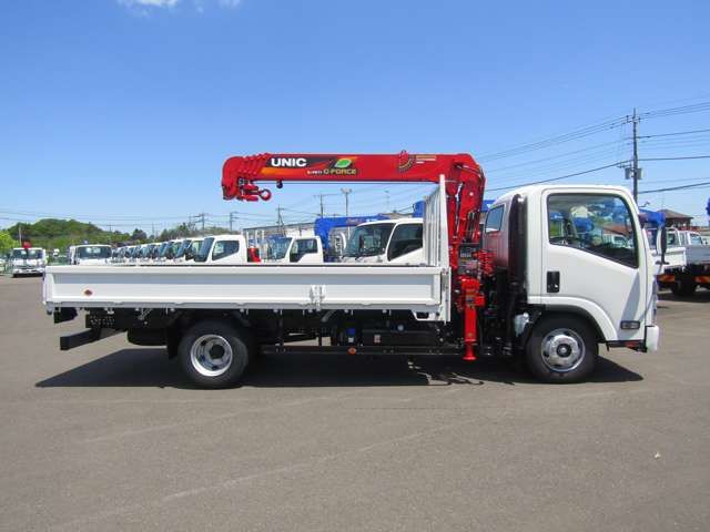 Mazda TITAN 2023-08 19935-3