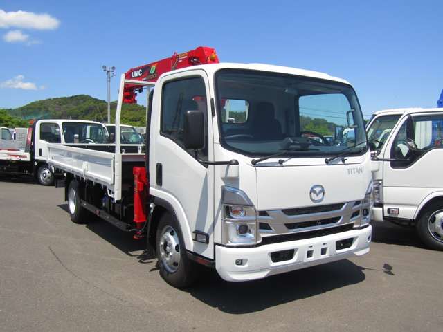 Mazda TITAN 2023-08 19935-2