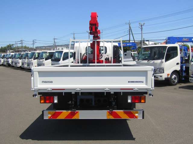 Mazda TITAN 2023-08 19935-5