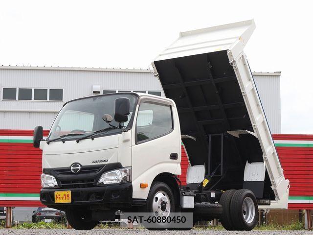 Hino DUTRO 2018-01 296681-0