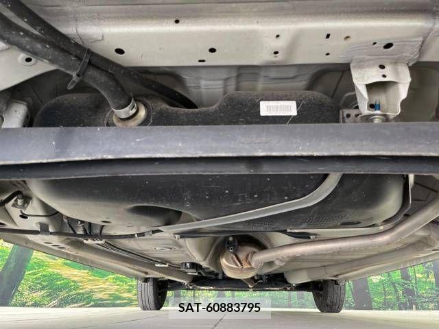 Suzuki ALTO 2019-04 305136-19