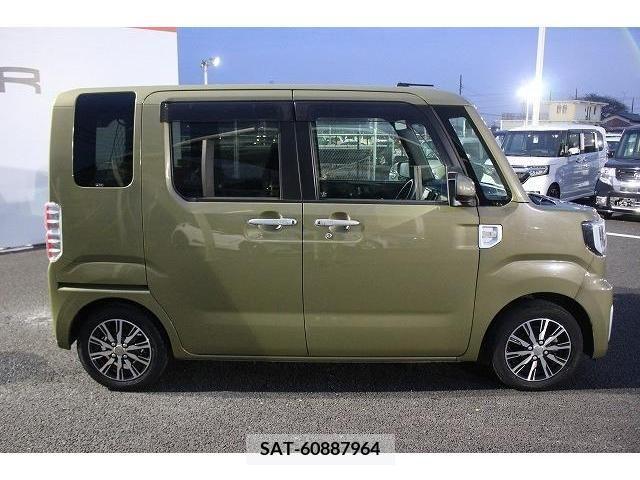 Daihatsu WAKE 2016-03 205211-5