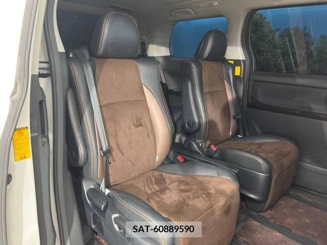 Toyota ALPHARD 2014-08 276835-9