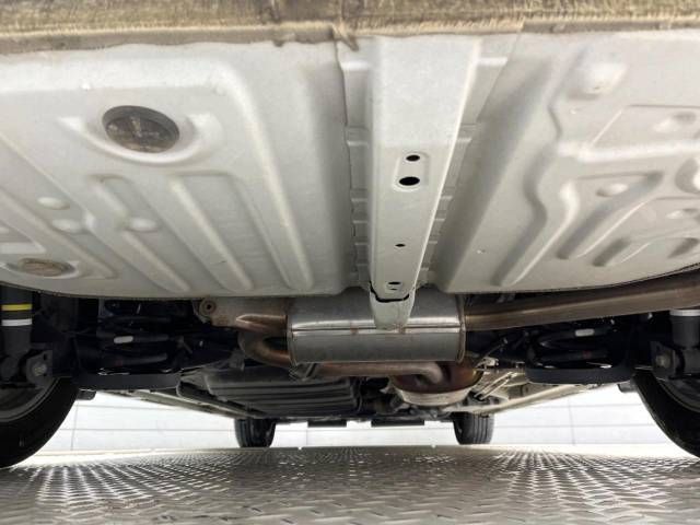 Toyota VOXY 2017-06 188960-19