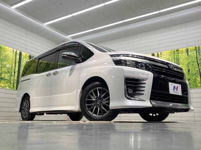 Toyota VOXY 2017-06 188960-16