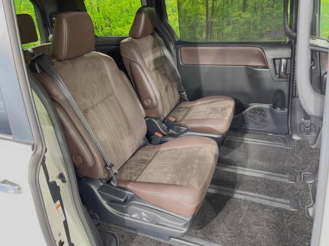 Toyota ESQUIRE 2018-10 21897-9