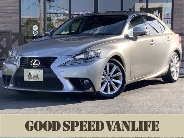 Lexus IS 2013-07 28061-0