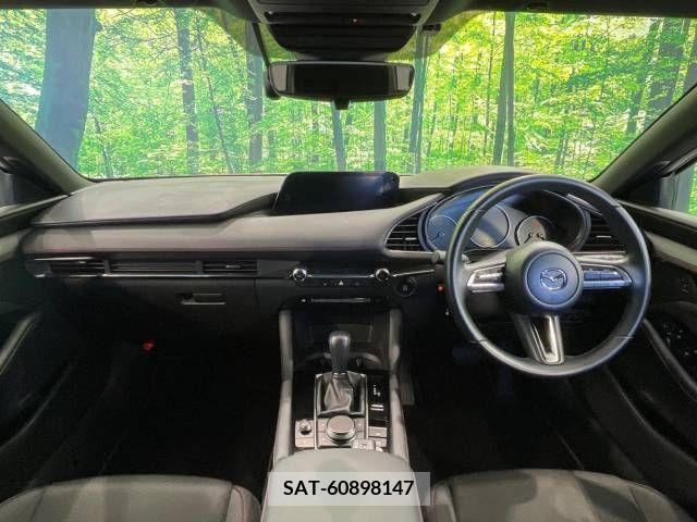 Mazda MAZDA3 2022-07 301042-1