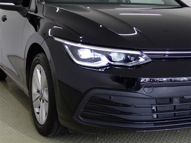 VolksWagen GOLF 2021-09 10321-7