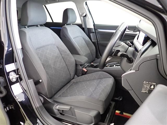 VolksWagen GOLF 2021-09 10321-22